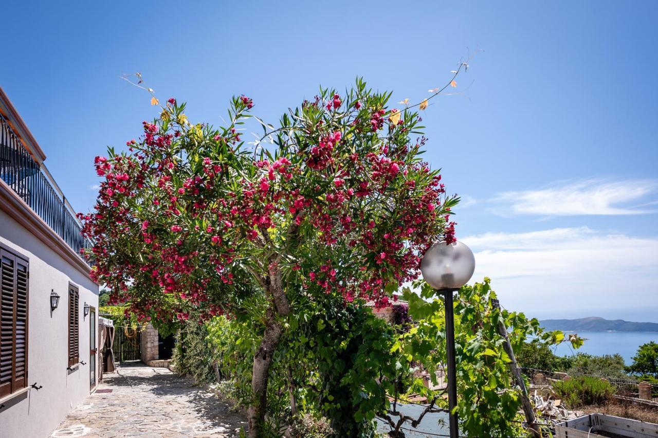 Casa Aniello Villa Caprioli Exterior photo